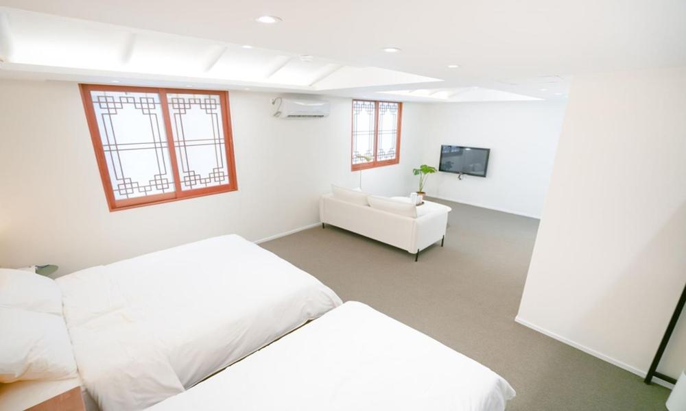 Hotelarrive Jeonju Sihwayeonpung Zewnętrze zdjęcie